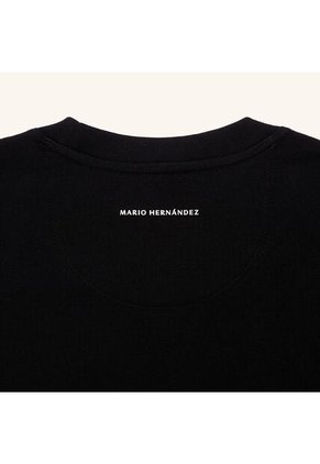 Camiseta Tapiz Negro Tierra Arriba Camiseta Tapiz Negro Tierra Arriba Talla M