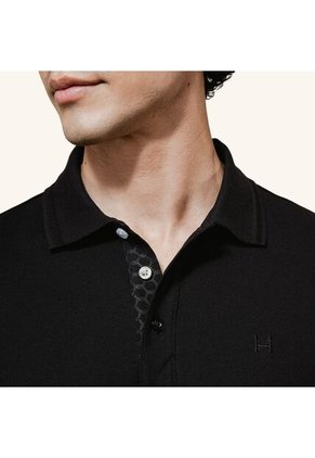 Camiseta Polo Emblema Noche Tierra Arriba Camiseta Polo Emblema Noche Tierra Arriba Talla L