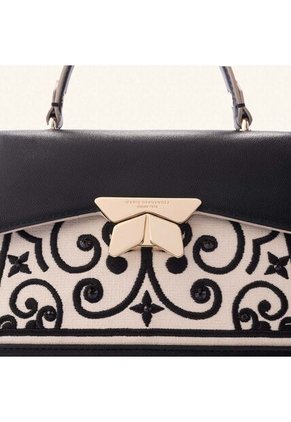 Bolso De Mano Alma Con Cadena Negro Sagrada Bolso De Mano Alma Con Cadena Negro Sagrada