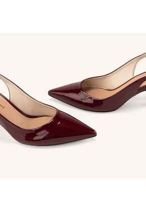 Tacones Capital Con Correa Borgoña Glamour Tacones Capital Con Correa Borgoña Glamour Talla 40