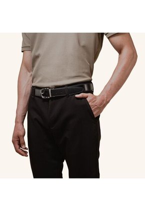 Cinturón Casual Doble Faz Chocolate Negro Esencial Cinturón Casual Doble Faz Chocolate Negro Esencial Talla 120