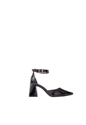Tacones Balboa Negro Brisabonita Tacones Balboa Negro Brisabonita Talla 37