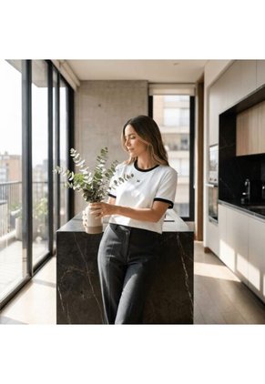 Camiseta Prisma Blanco Tierra Arriba Camiseta Prisma Blanco Tierra Arriba Talla XL