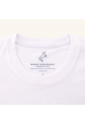 Camiseta Vuelo Blanco Tierra Arriba Camiseta Vuelo Blanco Tierra Arriba Talla L