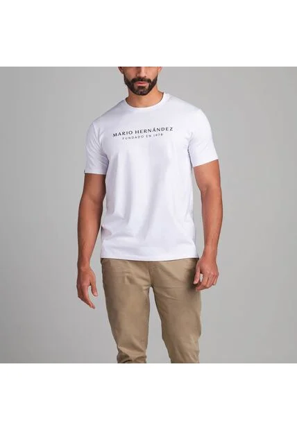 Camiseta Diario Logotipo Blanco Tierra Arriba Camiseta Diario Logotipo Blanco Tierra Arriba Talla L