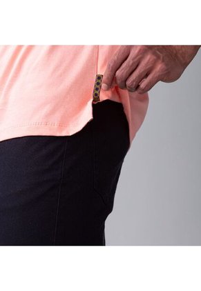 Camiseta Tropical MHonograma Loto Tierra Arriba Camiseta Tropical MHonograma Loto Tierra Arriba Talla M