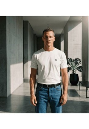 Camiseta Origen Blanco Tierra Arriba Camiseta Origen Blanco Tierra Arriba Talla S