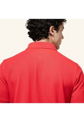 Camiseta Polo Emblema Rojo Tierra Arriba Camiseta Polo Emblema Rojo Tierra Arriba Talla M