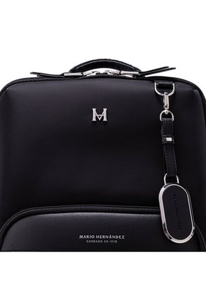 Morral Parma Negro Petra