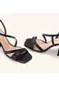 Sandalias Cala Negro Glamour de Mario Hernández