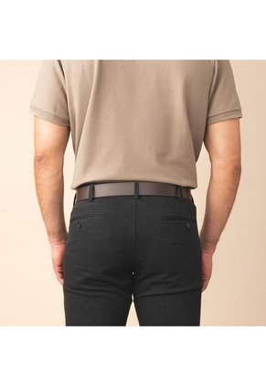 Cinturón Casual Monograma Doble Faz Negro Brillante Café Cinturón Casual Monograma Doble Faz Negro Brillante Café Talla L