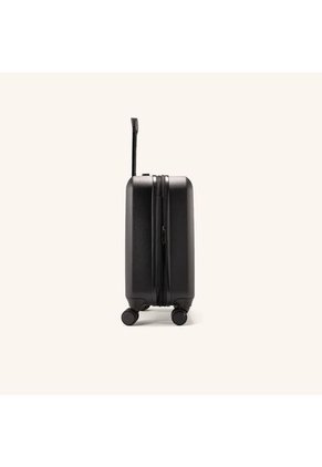 Maleta Pequeña 20" Expandible Negro Mate Imperial Maleta Pequeña 20" Expandible Negro Mate Imperial