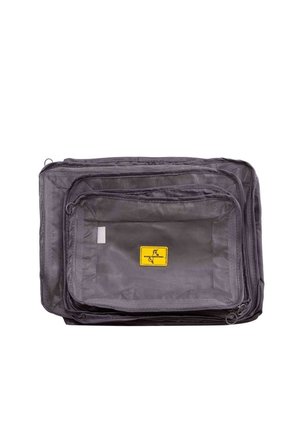 Accesorio Viaje Kit De 8 Bolsas Gris Xmas