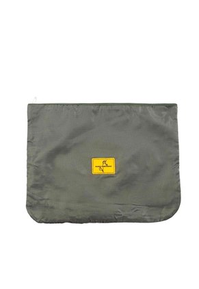Accesorio Viaje Kit De 8 Bolsas Gris Xmas