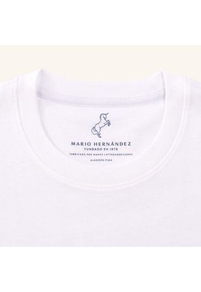 Camiseta Tapiz Blanco Tierra Arriba Camiseta Tapiz Blanco Tierra Arriba Talla M