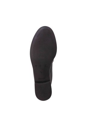 Mocasín Loafer Gardenia Negro Julia