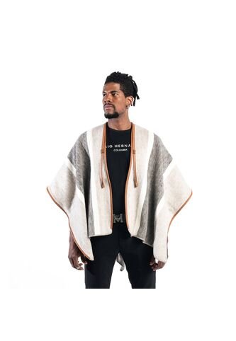 Ruana Boyacense Gris Nobsa Ruana Boyacense Gris Nobsa Mario Hernández