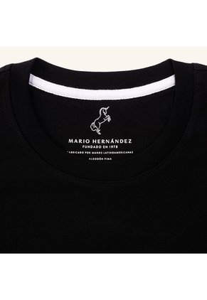 Camiseta Alas Negro Tierra Arriba