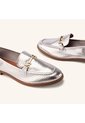Mocasín Loafer Gracia Plata Julia Mocasín Loafer Gracia Plata Julia Talla 35 de Mario Hernández