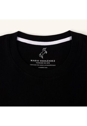 Camiseta Vuelo Negro Tierra Arriba Camiseta Vuelo Negro Tierra Arriba Talla XXL