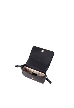 Manos Libres Con Tapa Primax Negro Maryrose