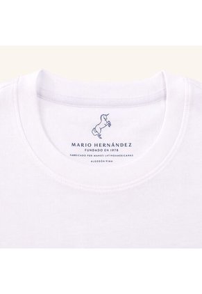 Camiseta Tapiz Blanco Tierra Arriba Camiseta Tapiz Blanco Tierra Arriba Talla XXL