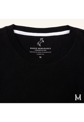 Camiseta Origen Negro Tierra Arriba Camiseta Origen Negro Tierra Arriba Talla XXL