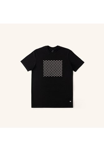 Camiseta Trama Negro Tierra Arriba Mario Hernández