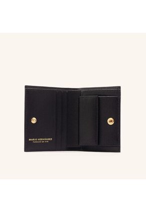 Billetera Lola Mediana Negro Ala Billetera Lola Mediana Negro Ala