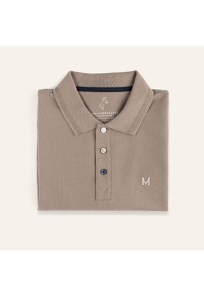 Camiseta Polo Emblema Arena Tierra Arriba Camiseta Polo Emblema Arena Tierra Arriba Talla L