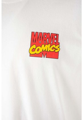 Camiseta De Marvel Regular Fit Para Hombre M