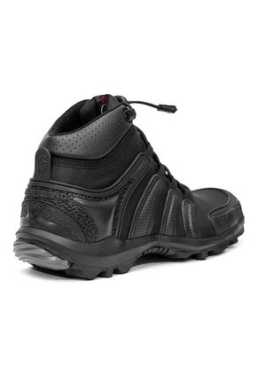 Bota Outdoor Negro Masherland 347