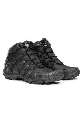 Bota Outdoor Negro Masherland 347