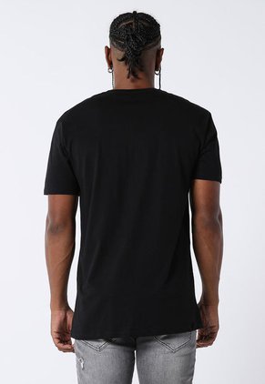Camiseta Negro-Blanco Mattelsa