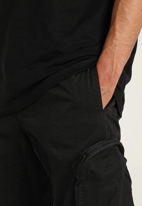 Pantalón Negro Mattelsa Cargo