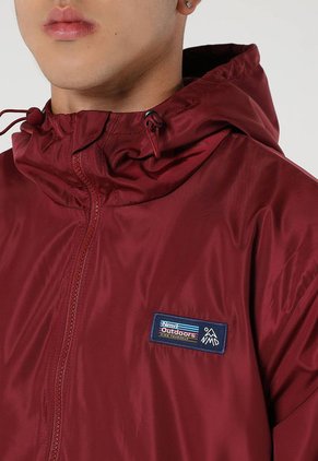 Chaqueta Uva Mattelsa