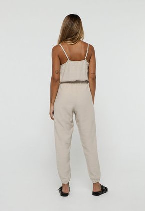 Enterizo Beige Mattelsa