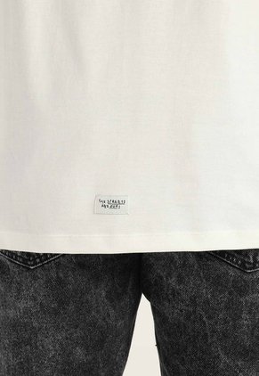 Camiseta Esqueleto Marfil-Multicolor Mattelsa