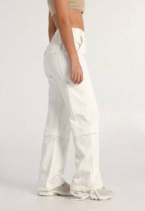 Pantalón Cargo Marfil Mattelsa