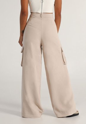 Pantalón Beige Mattelsa