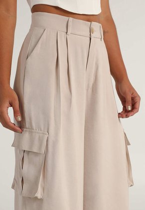 Pantalón Beige Mattelsa