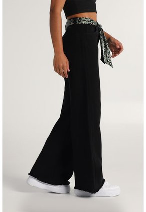 Pantalón Negro-Verde Mattelsa