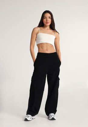 Pantalón Cargo Negro Mattelsa Baggy