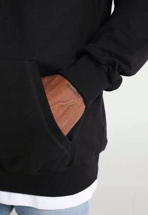 Hoodie Negro Mattelsa