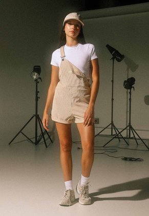 Overol Corto Beige Mattelsa