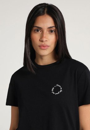 Camiseta Negro-Blanco Mattelsa