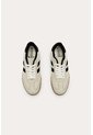 Tenis Lena Beige Mercedes Campuzano de Mercedes Campuzano