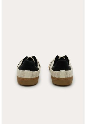 Tenis Lena Beige Mercedes Campuzano