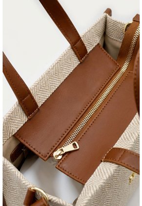 Cartera Frida Beige Mercedes Campuzano