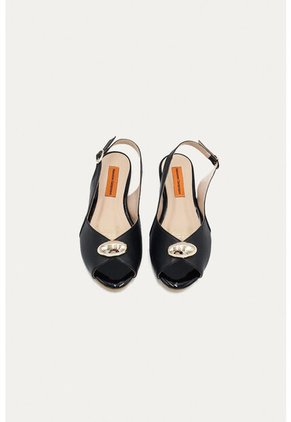 Sandalia Plana Lua Negro Mercedes Campuzano